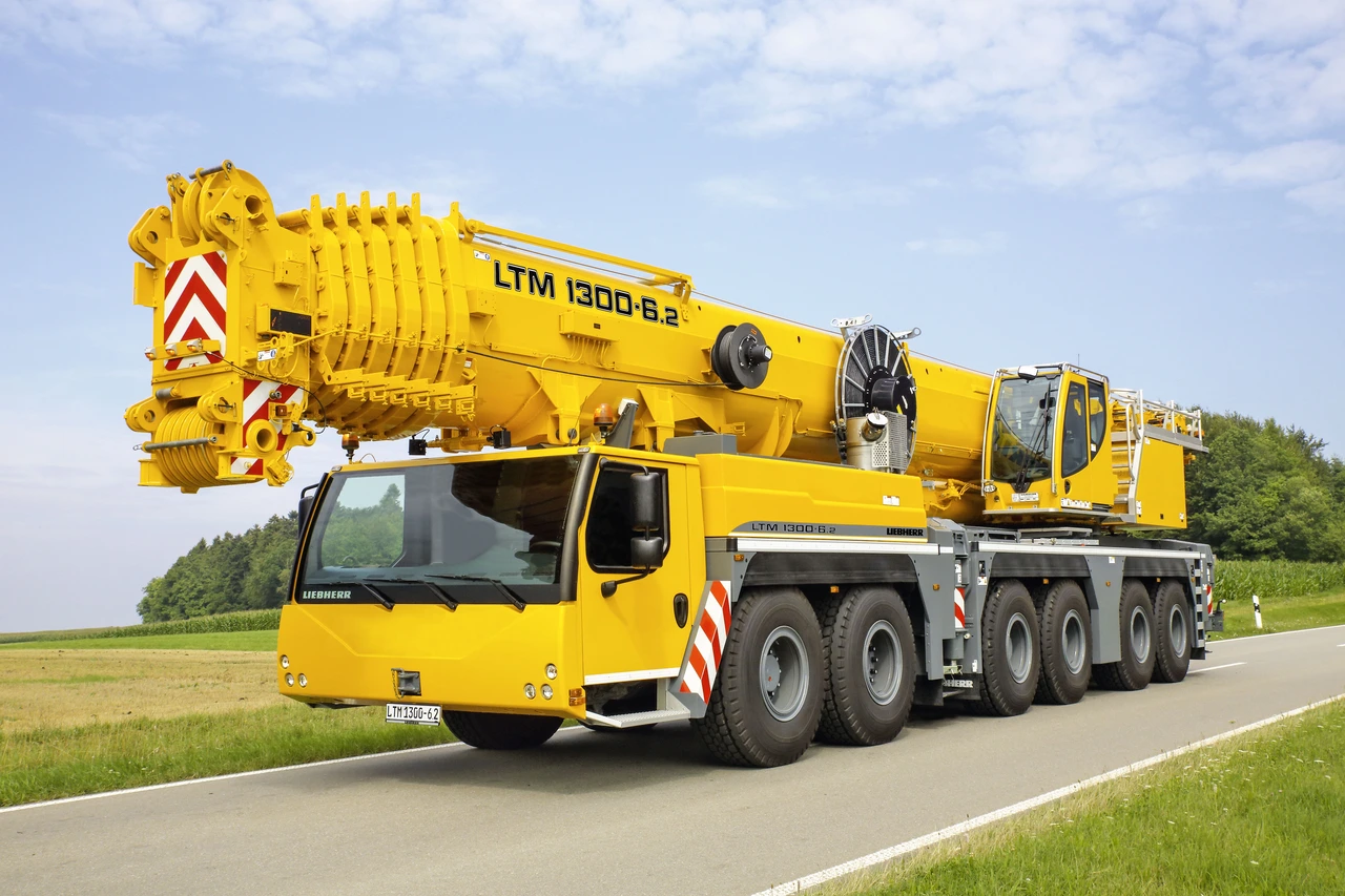 LTM 1360NX (LTM 1300-6.2) モバイルクレーン - Liebherr